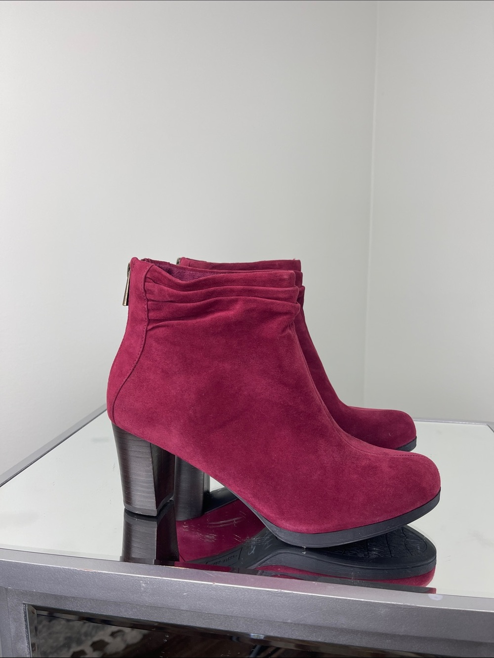 Bella Vita Wine 3” Bootie Ladies Size 7.5 Extra Wide